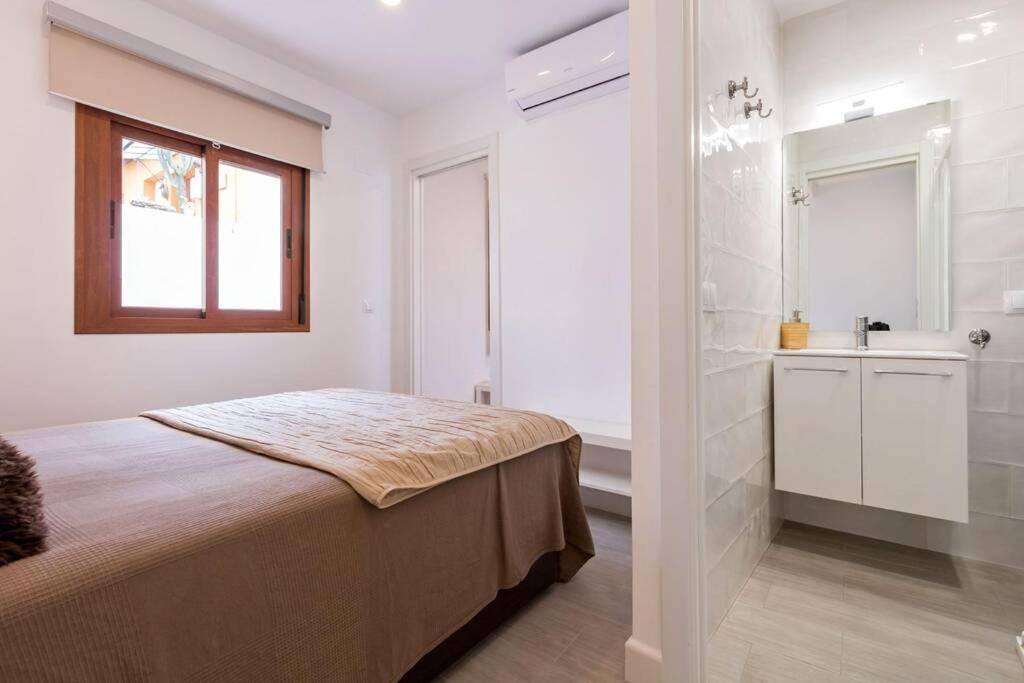 Apartamento Castilla Triana Courtyard By Valcambre Sevilla