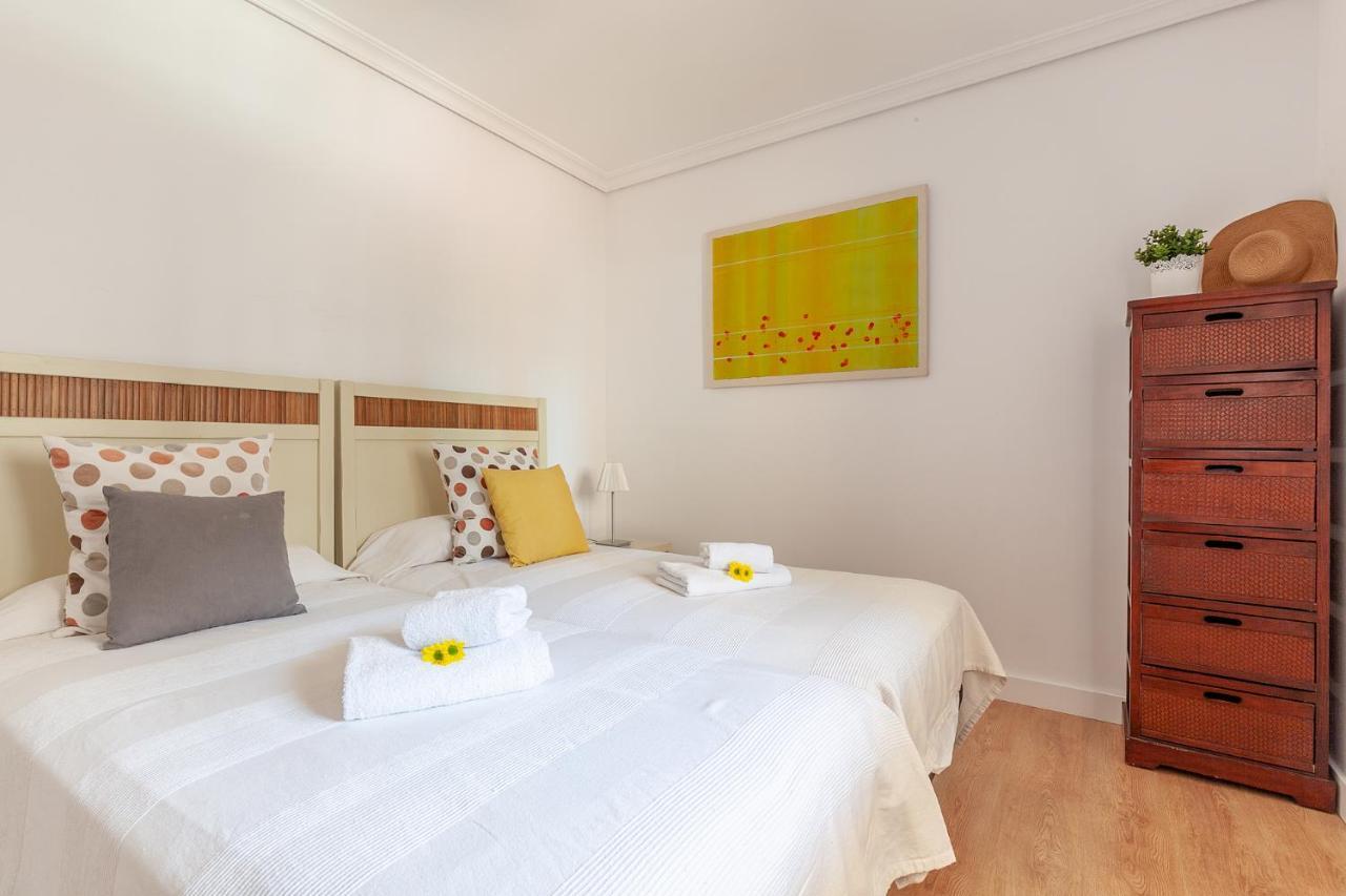 Luminoso Y Acogedor En Sevilla. A/c. Apartamento