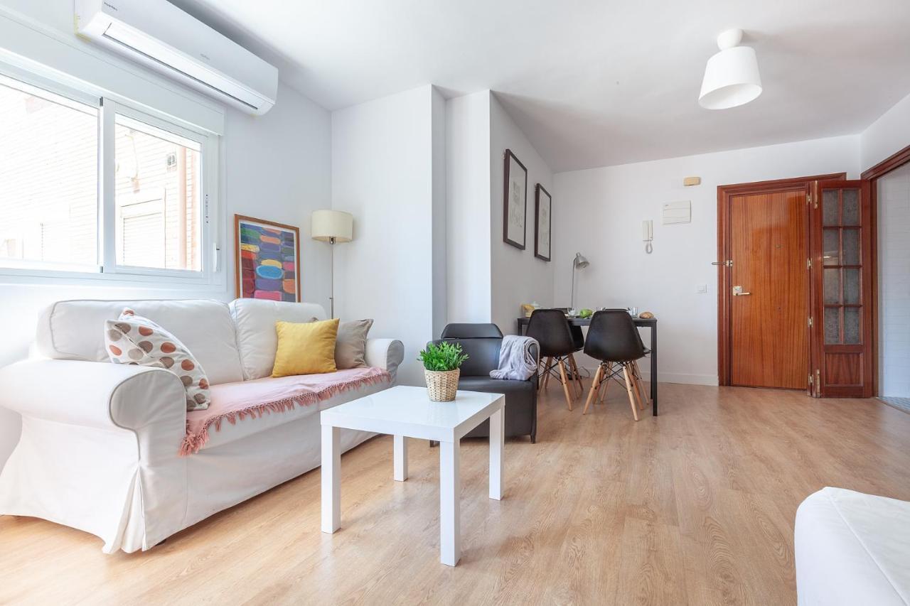 Luminoso Y Acogedor En Sevilla. A/c. Apartamento *