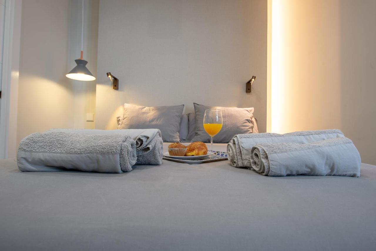Apartamento Con Terraza En San Luis. Parking&netflix *