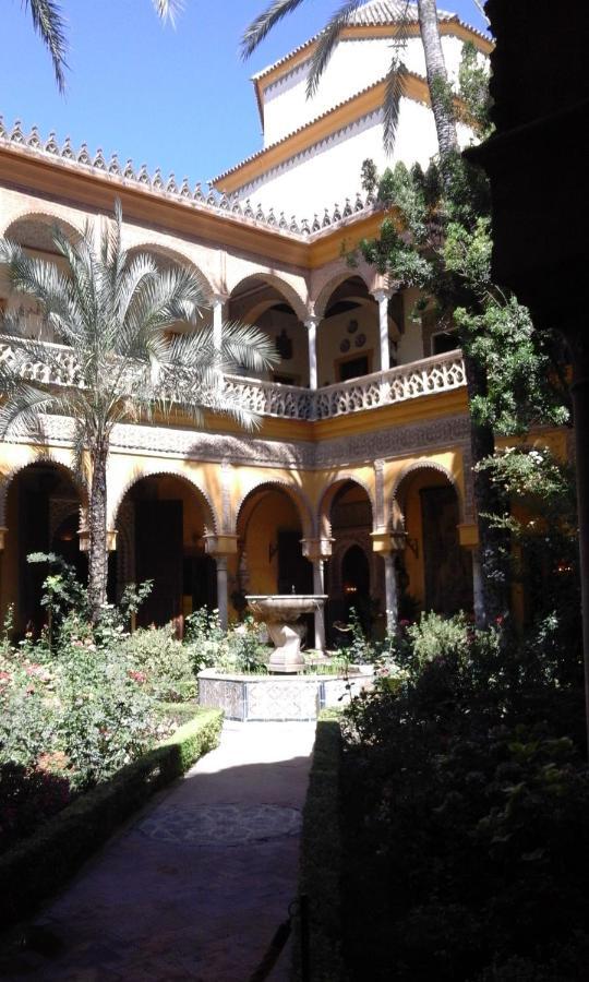 Hispalis Santa Angela * Seville