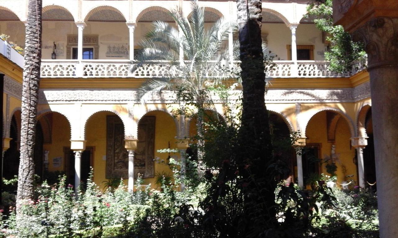 Hispalis Santa Angela Apartment *