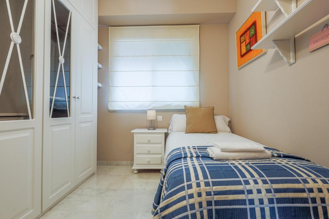 Descanso-elegancia En Parking Gratuito Apartment