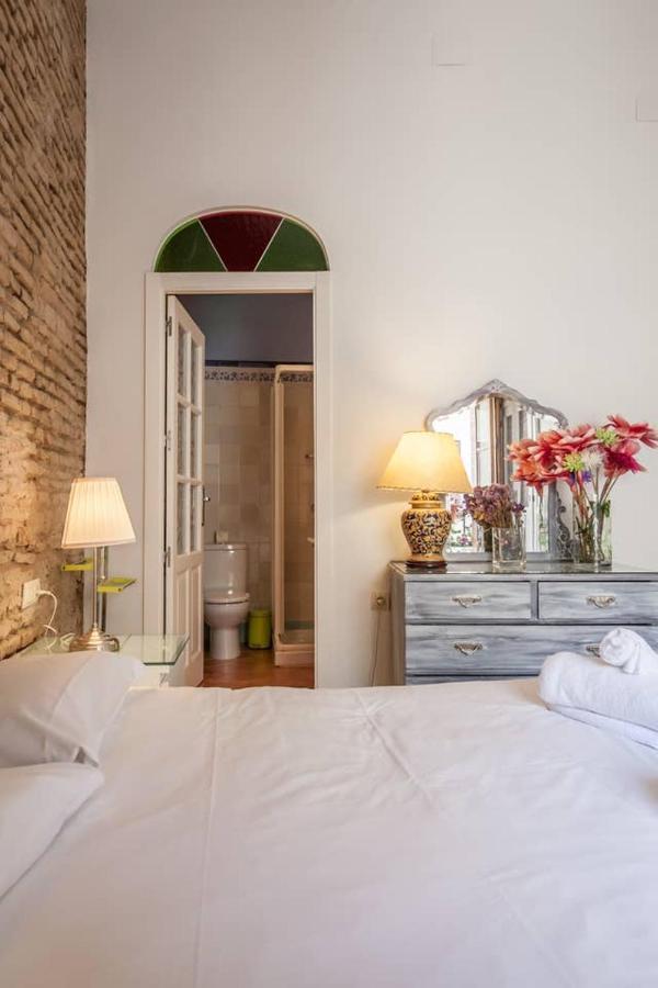 Apartamento Pequeño Palacete Calle Santas Patronas Sevilla