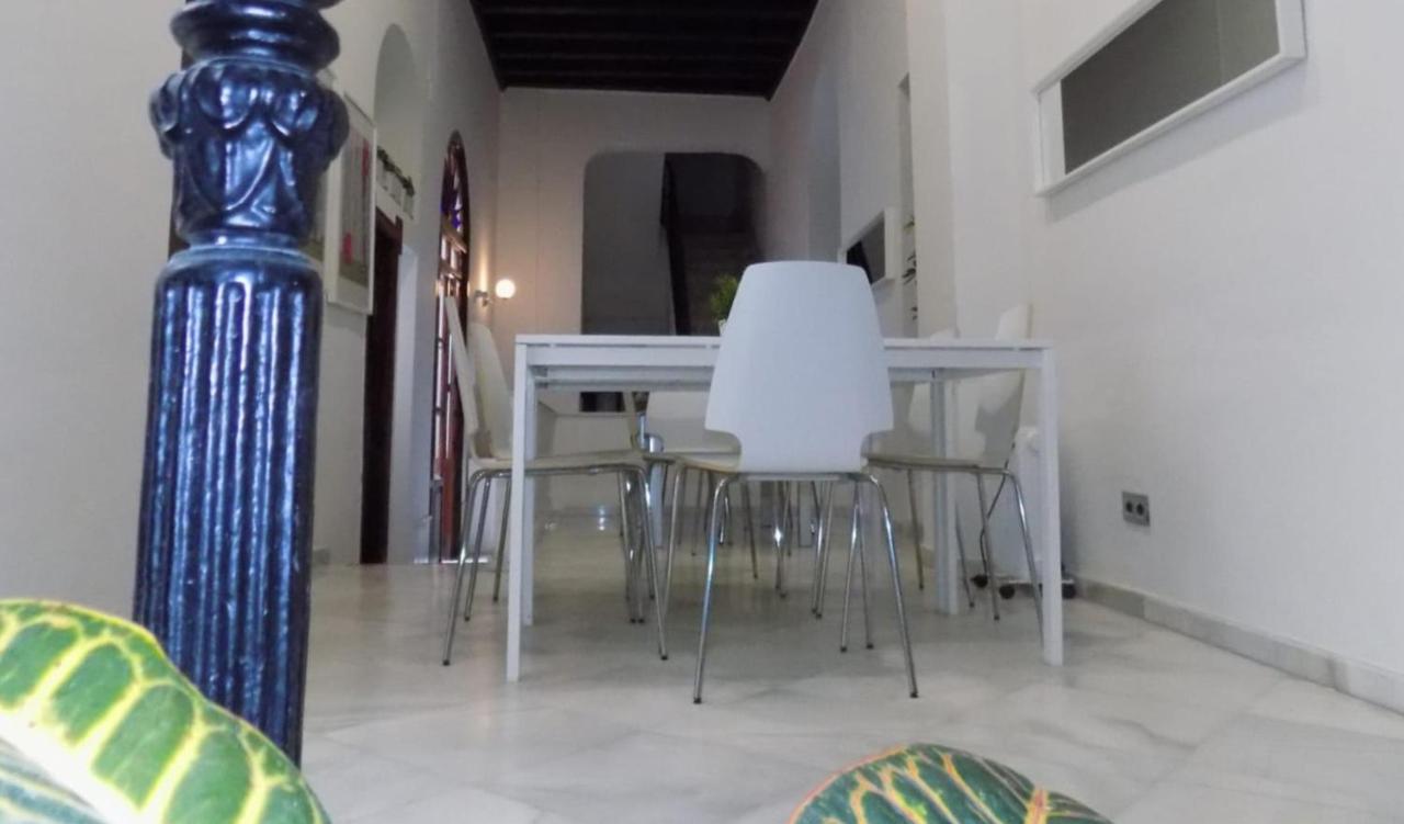 Residencia Viriato Hostal Sevilla