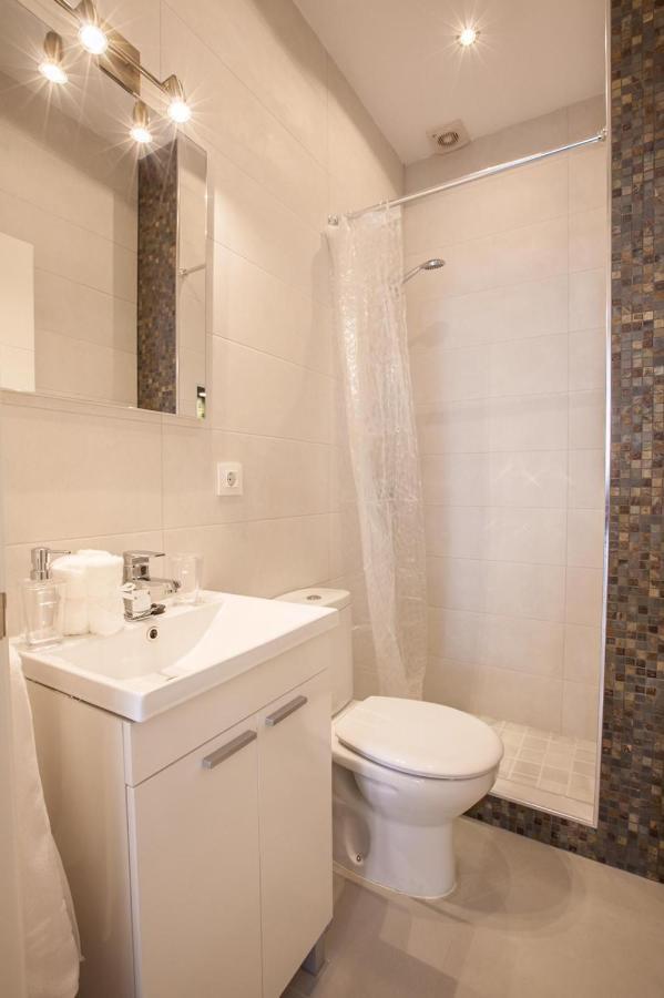 Apartamento Casco Antiguio ↑ Calidades 4 Px 1 Br
