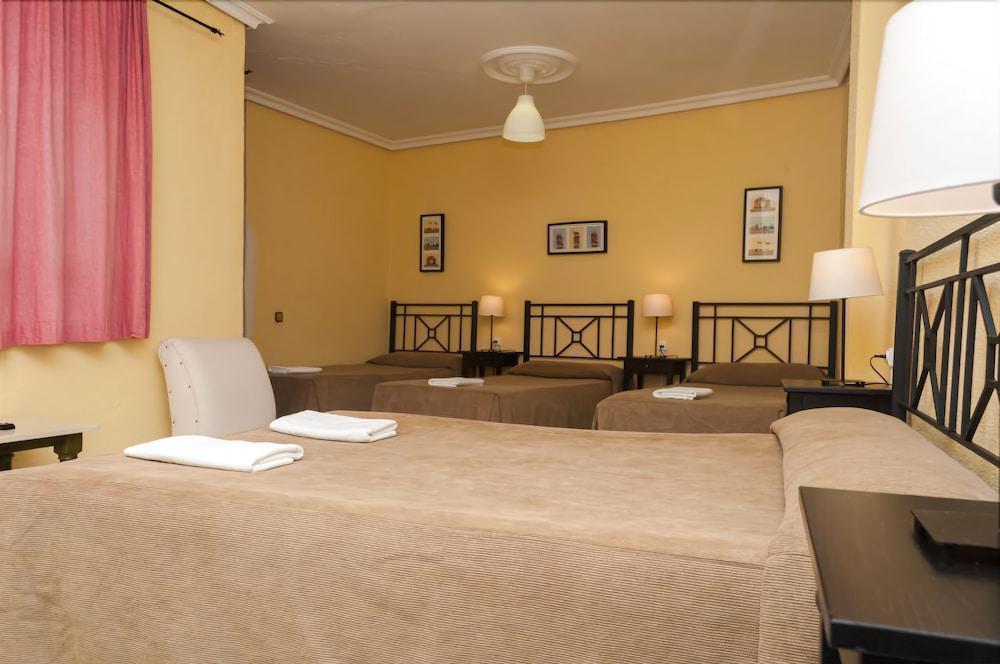 Perez Montilla Guest house Seville