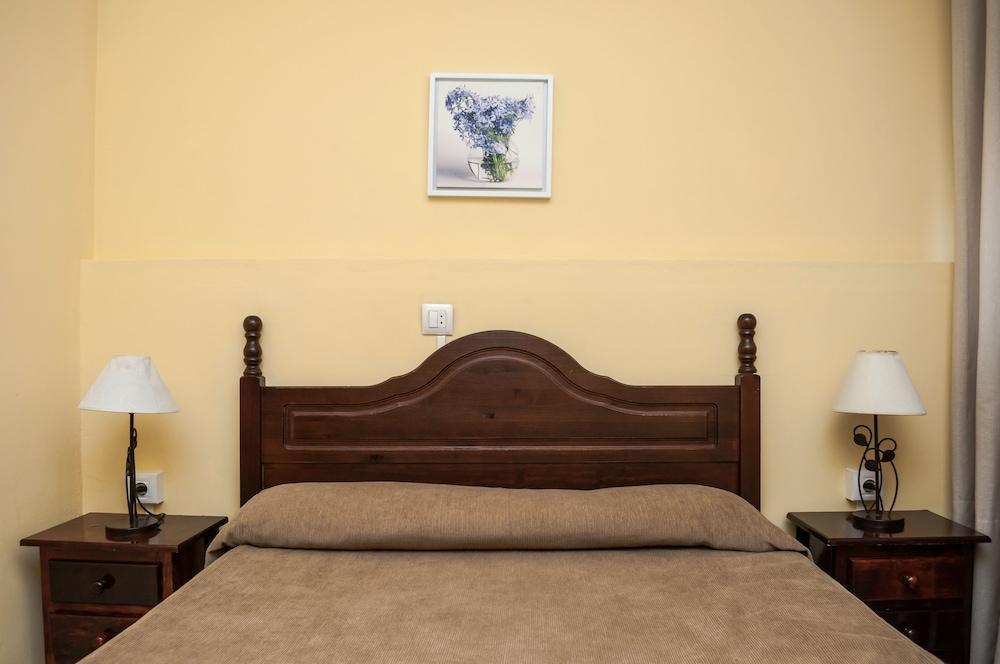 Guest house Perez Montilla Seville