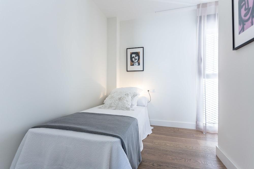 Hotel Puerta Del Sol I 3*