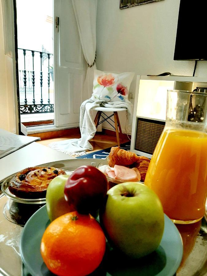 Bohemian & Catedral -parking * Seville