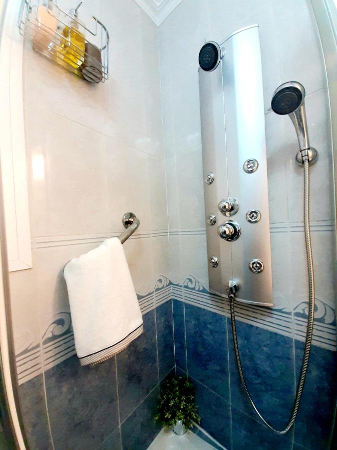 Apartment Bohemian & Catedral -parking Seville