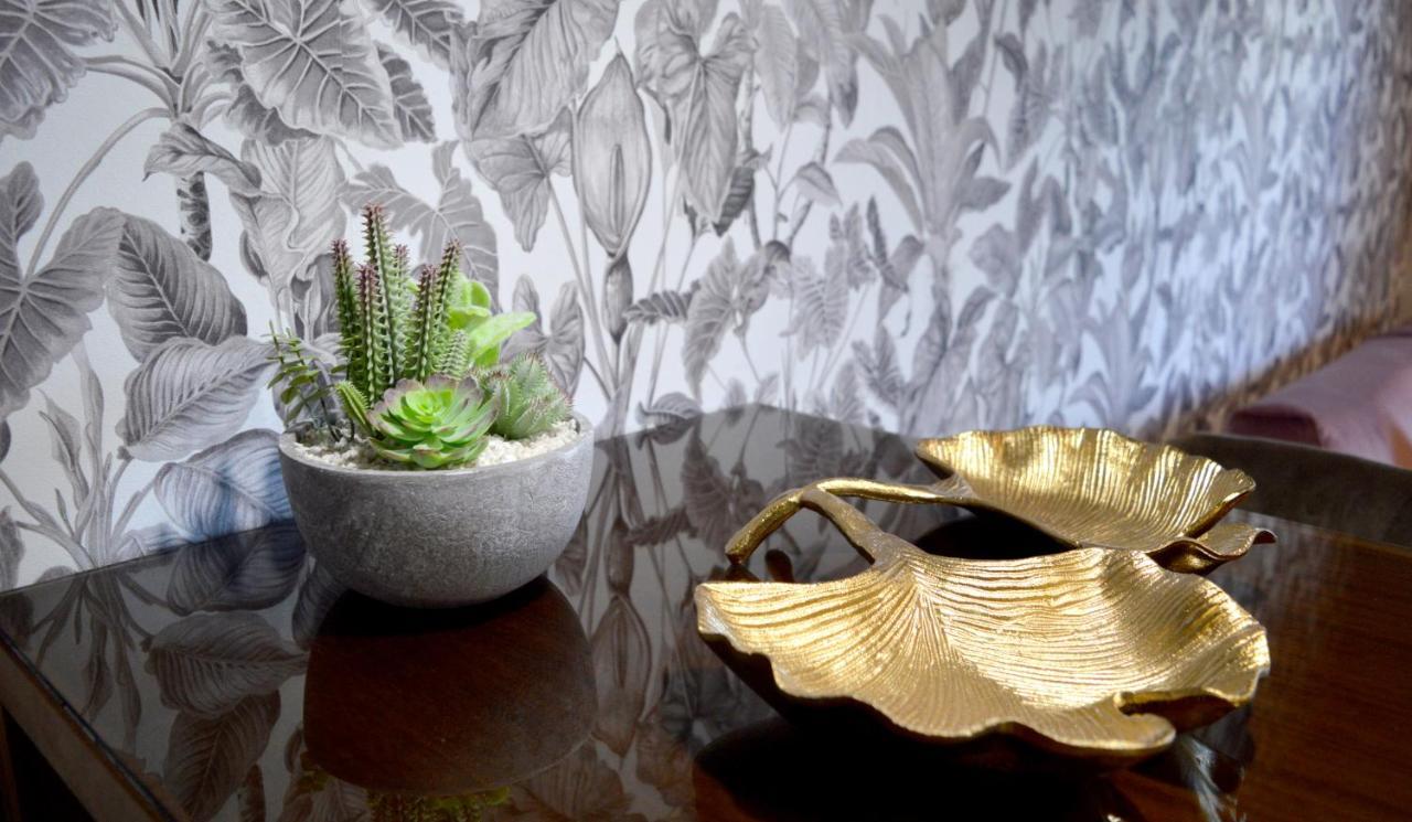 Apartamento On Designed For Adults Sevilla