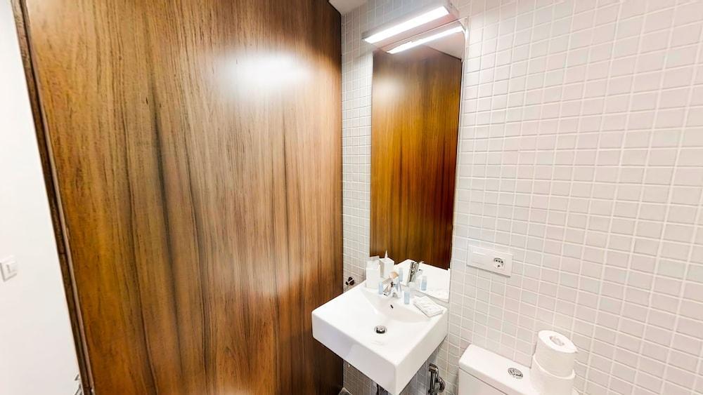 Hotel Numa Jondo 3*
