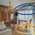ApartSuites Triana Cariñanos