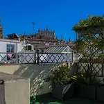 City Rooftop Paradise - Space Maison Apartments
