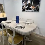 180 Home Luxury Redes