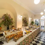 Halo Boutique Hotel