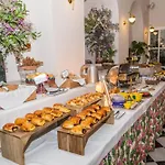 Halo Boutique Hotel