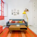 Mint Urban Suites Cozy Apartment