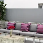Plaza De La Encarnacion Apartments