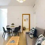 Apartamentos Diaber San Leandro
