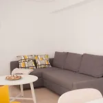 Cozy Apartment In Seville