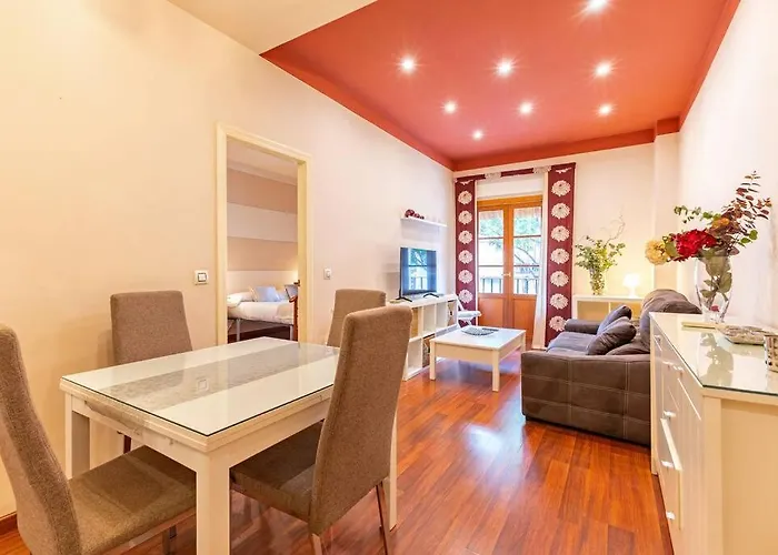 Triana Justino Suite By Valcambre