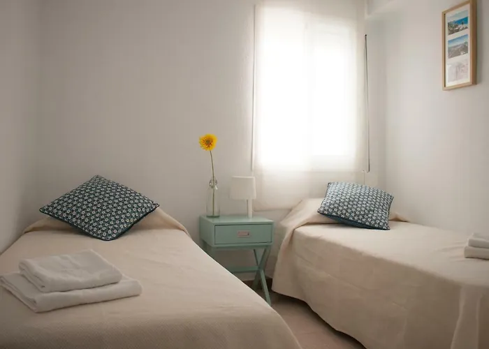 Cozy Apartment In Seville