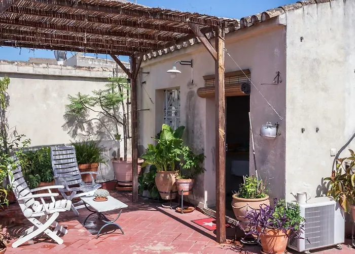 Apartamento Duplex con hermosa terraza cerca Alameda de Hércules