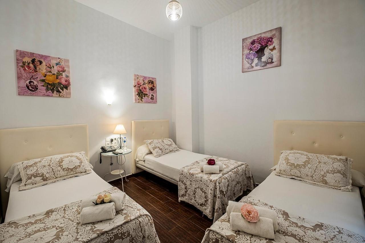 Noches De Triana Guest house Seville