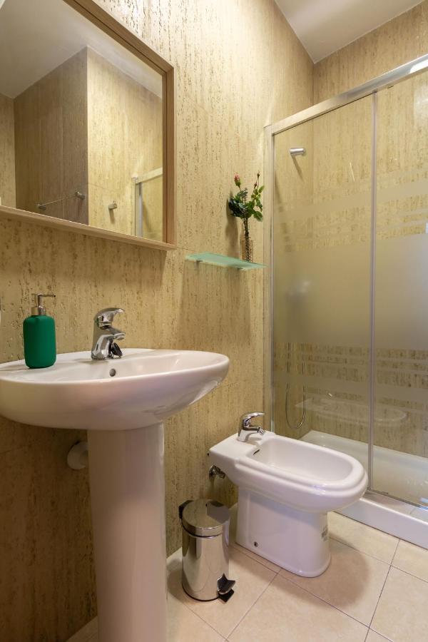 Madroño Regina Apartamento Sevilla