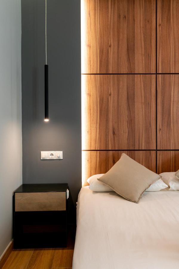 Apartsuites Triana Cariñanos