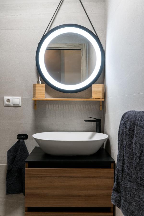 Apartamento Apartsuites Triana Cariñanos Sevilla