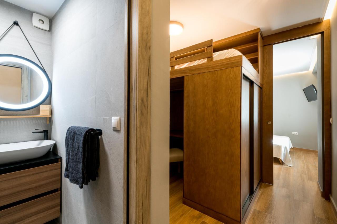 Apartsuites Triana Cariñanos Apartamento Sevilla