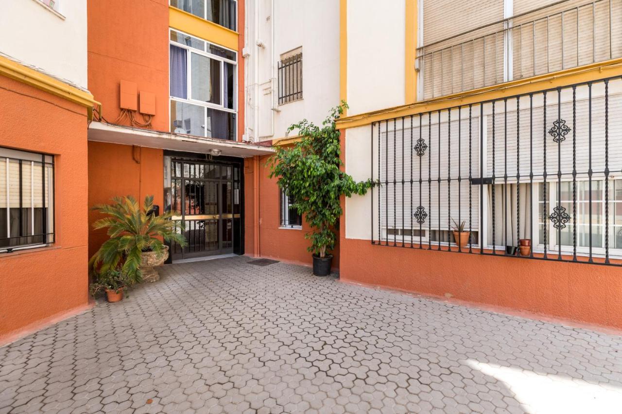 Apartsuites Triana Cariñanos Apartamento Sevilla