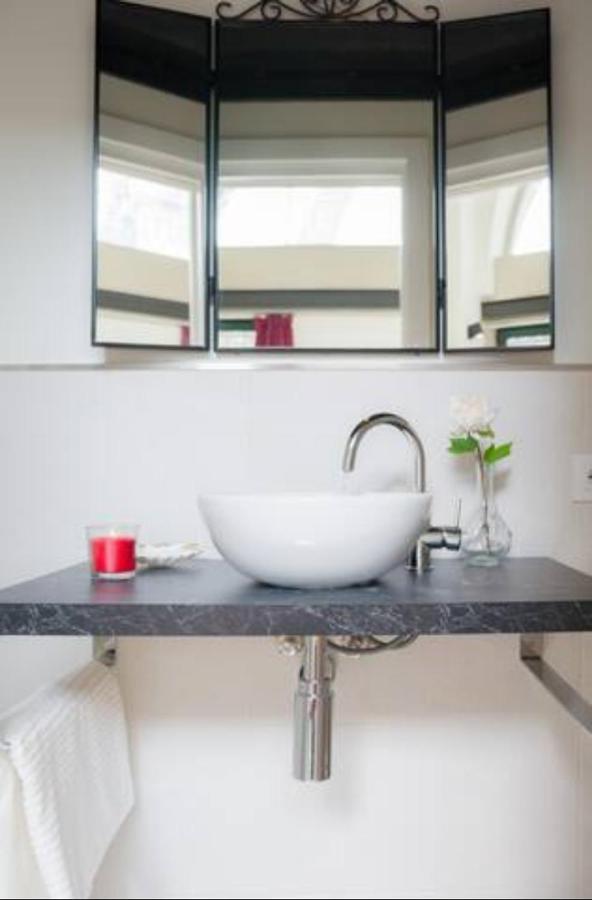 Apartamento A Estrenar Frente A La Plaza De España Apartamento Sevilla