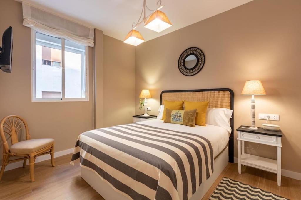 Apartamento Plaza Nueva Deluxe By Valcambre