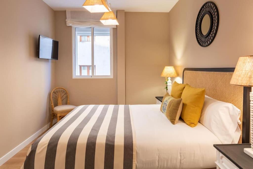 Apartamento Plaza Nueva Deluxe By Valcambre