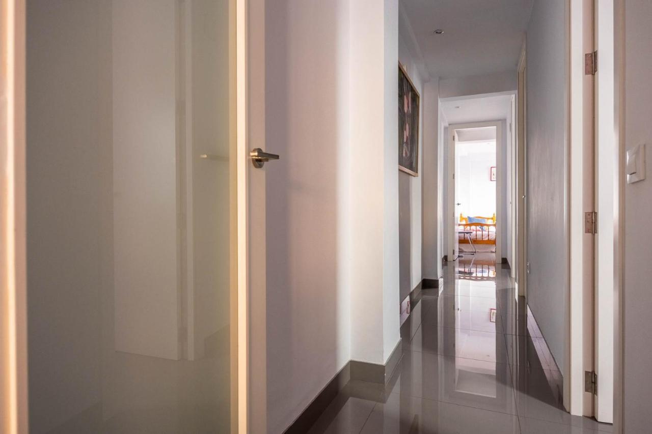 Apartamento Atico En El Casco Antiguo De Triana Sevilla