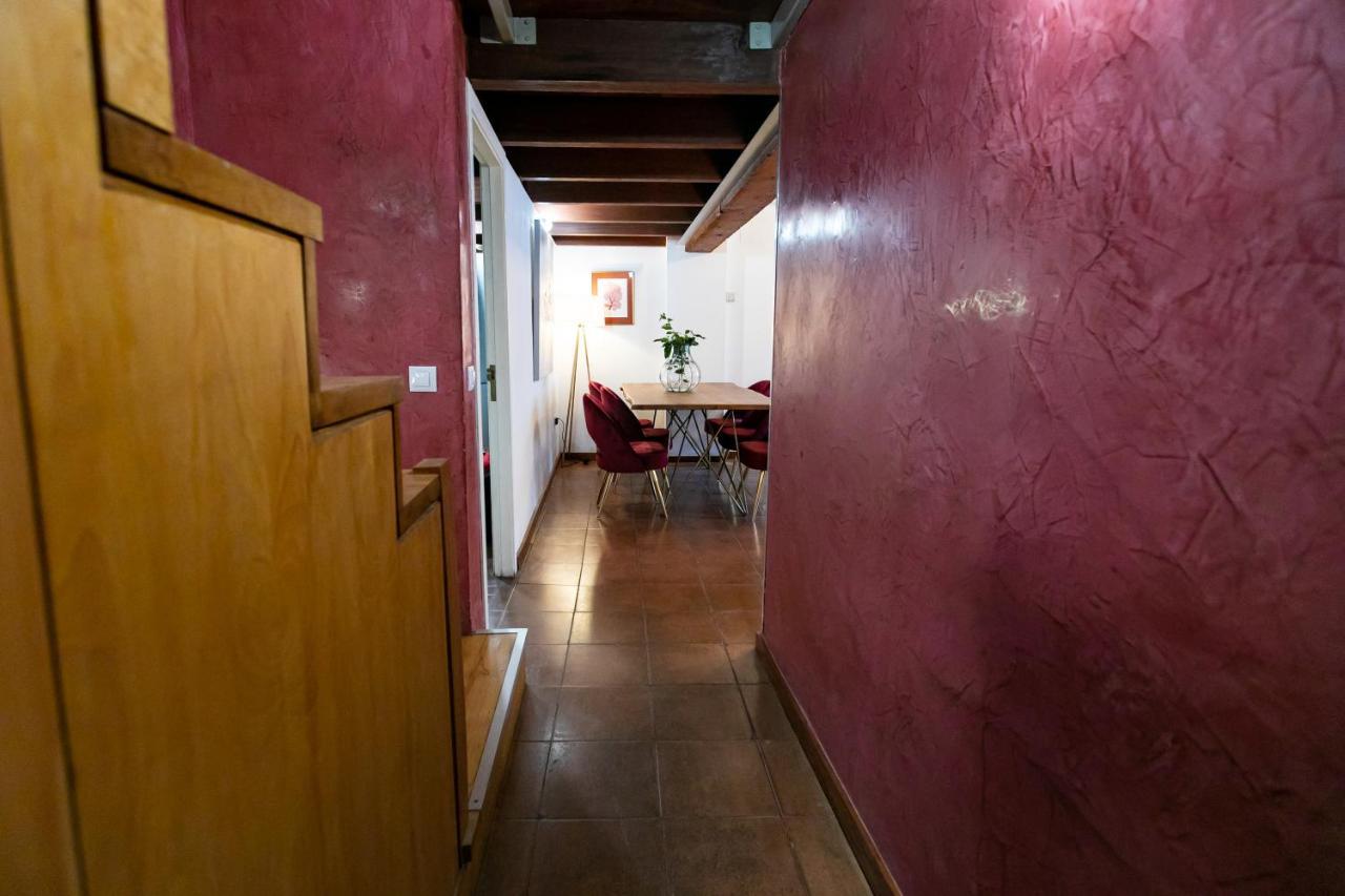 3 En Calle San Vicente. Apartamento Sevilla