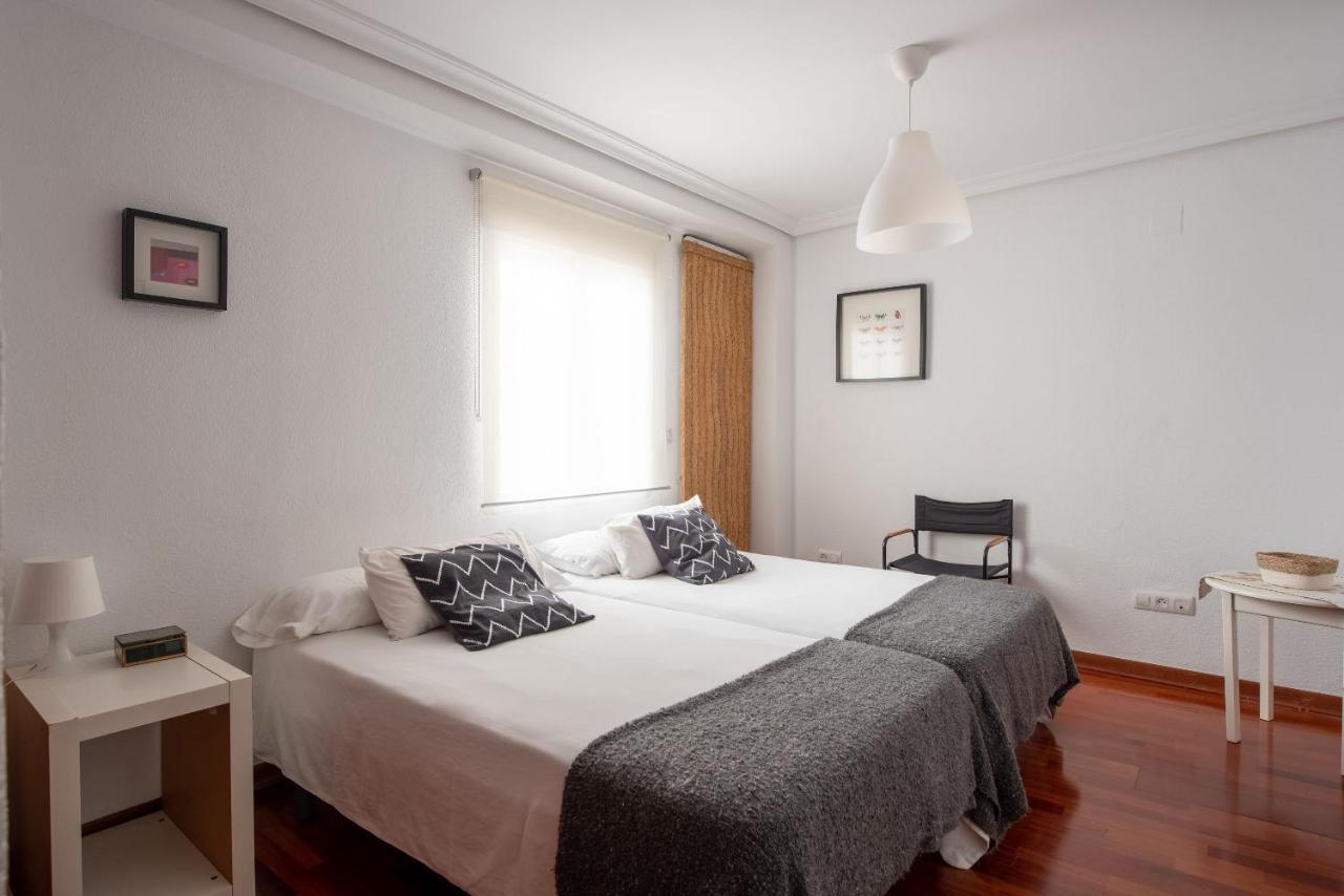 Calle San Jacinto, 57 Seville