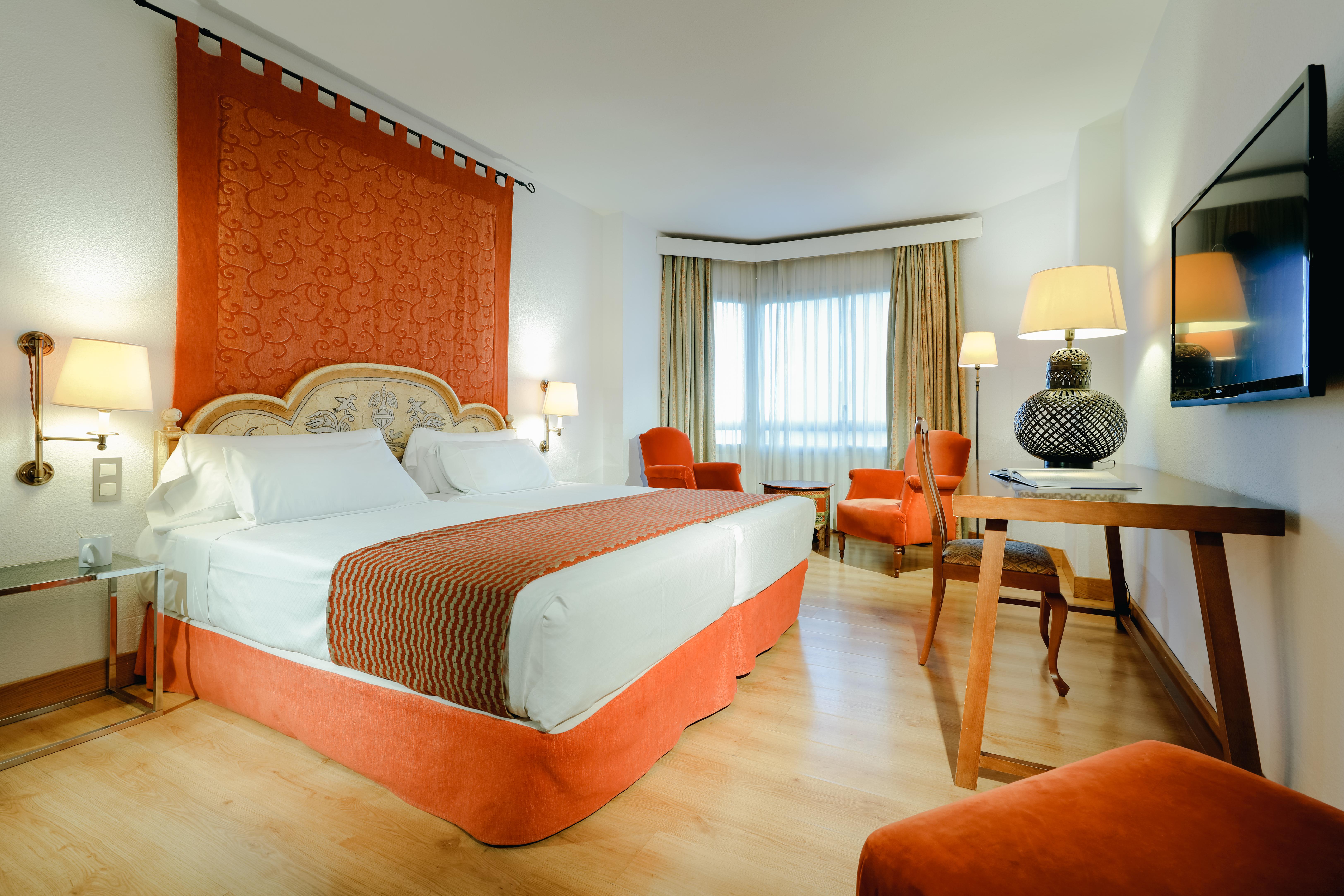 Hesperia 4* Seville