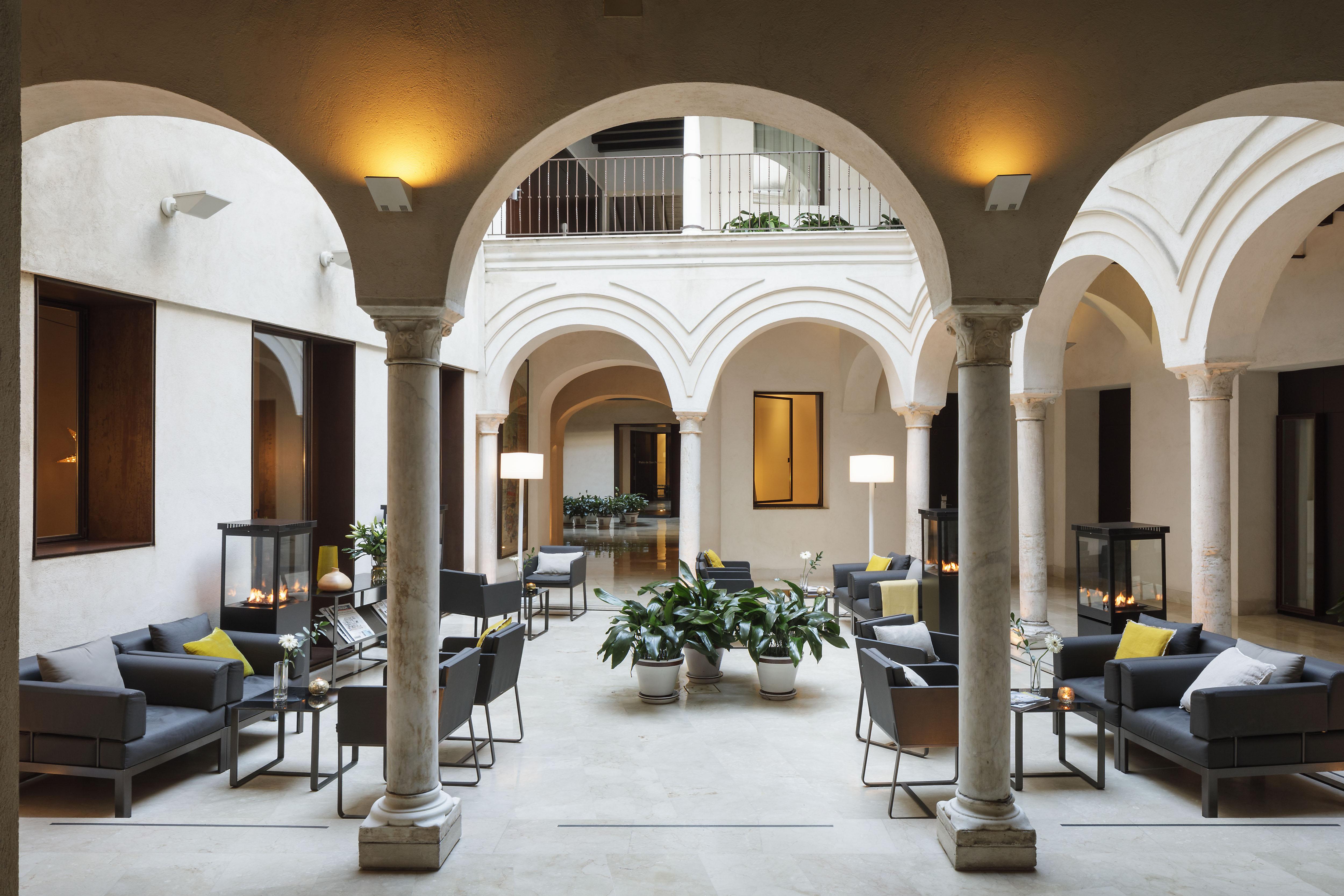 Del Lucero Seville