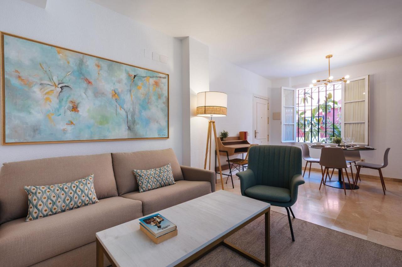 Lirio - Private Parking Included Apartment *