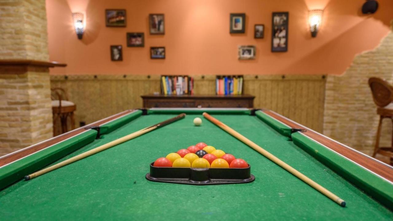 Casa Con Pista De Padel Castilblanco De Arroyos By Ruralidays Сasa de vacaciones *