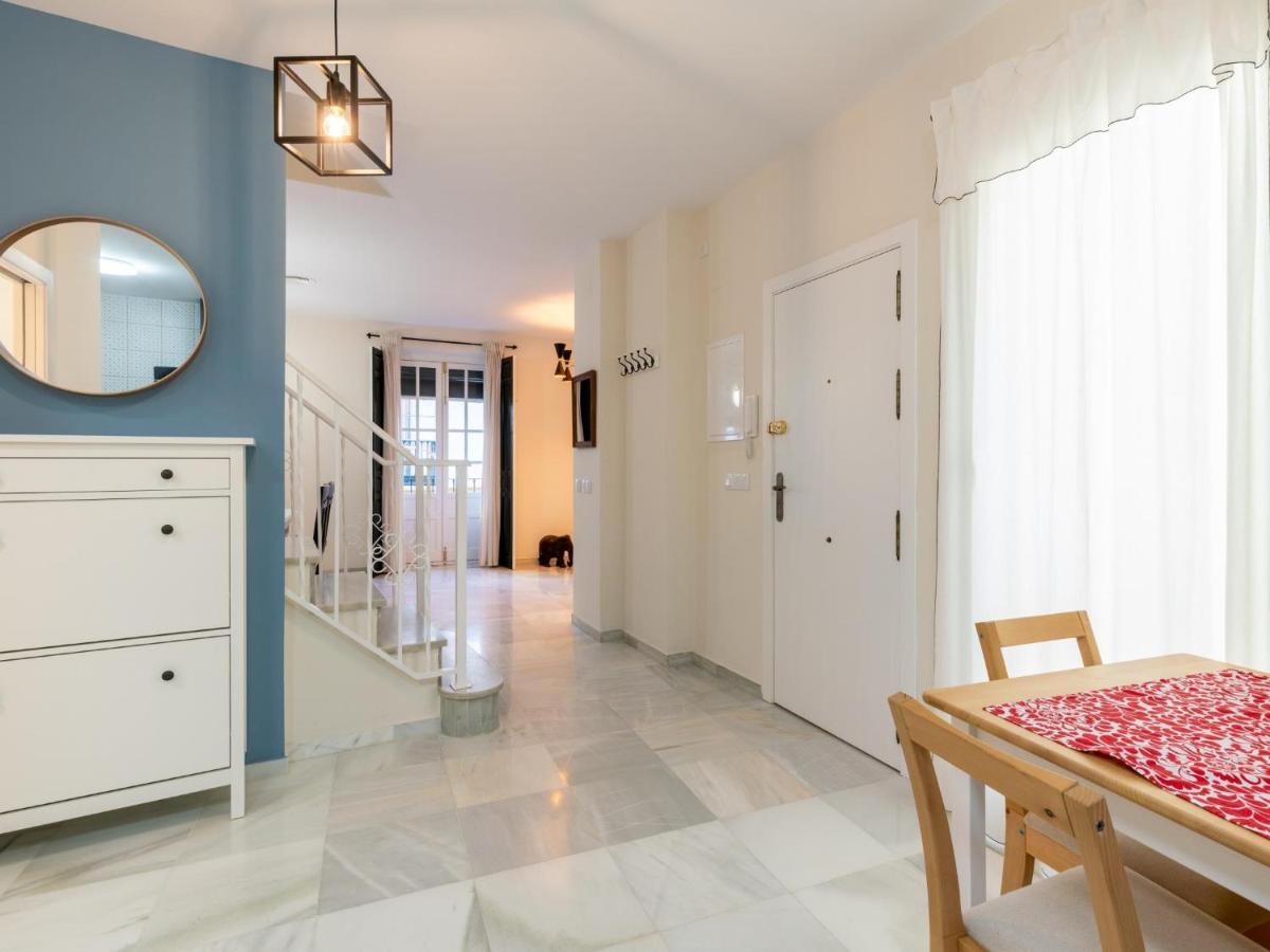 Holi-rent Penthouse Penuelas Apartamento *
