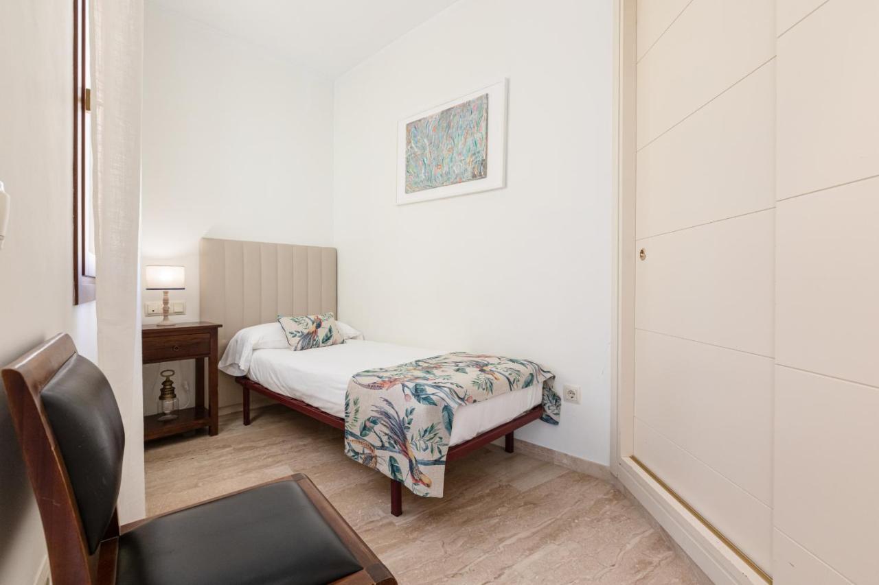 Green-apartments Giralda Views *