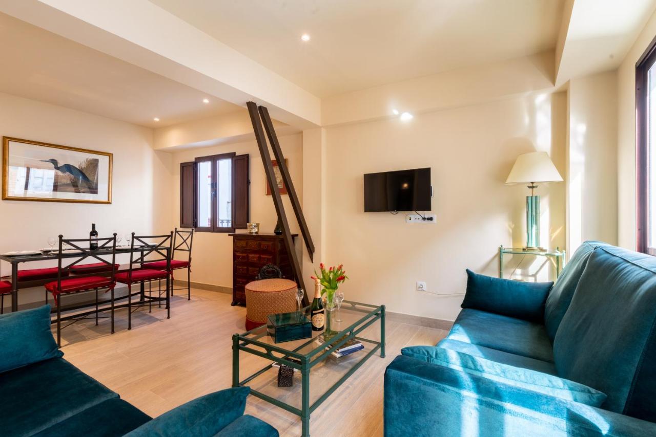 Holi-rent Pimienta * Sevilla