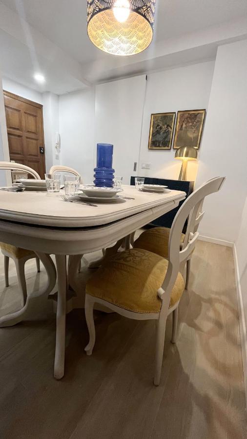 180 Luxury Redes * Sevilla