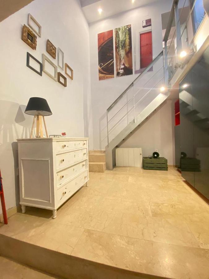Alegría Urban *